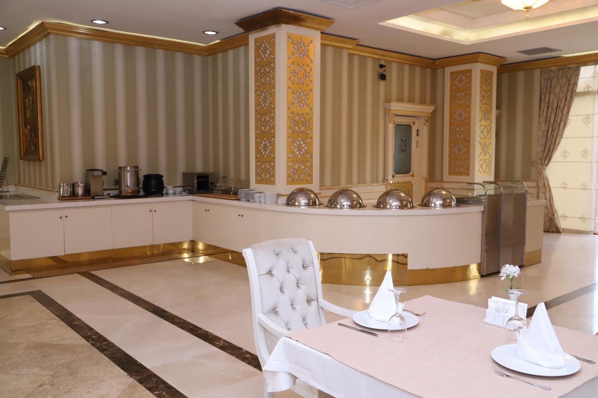 Ayan Palace Hotel Tovuz エクステリア 写真