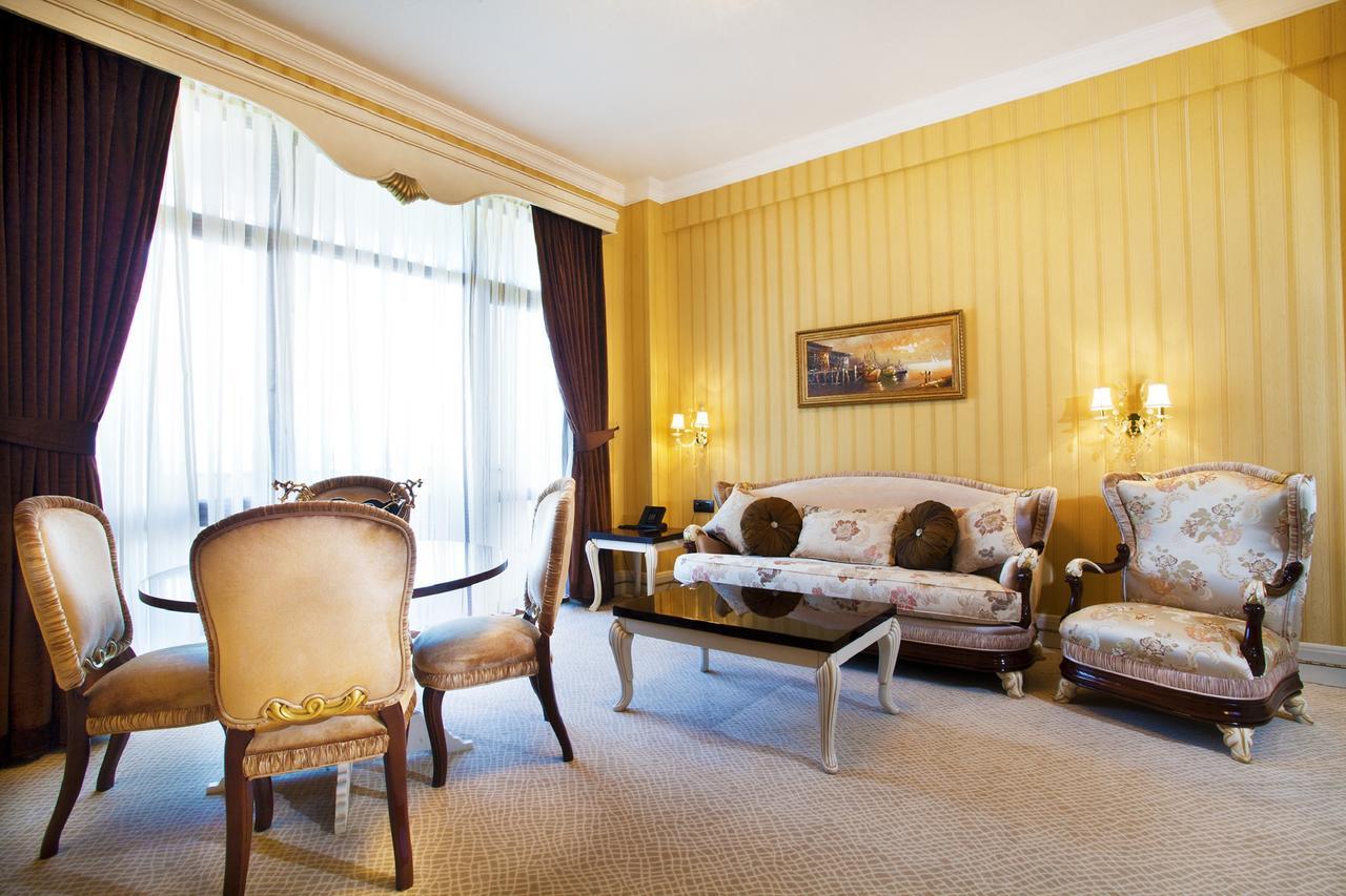 Ayan Palace Hotel Tovuz エクステリア 写真