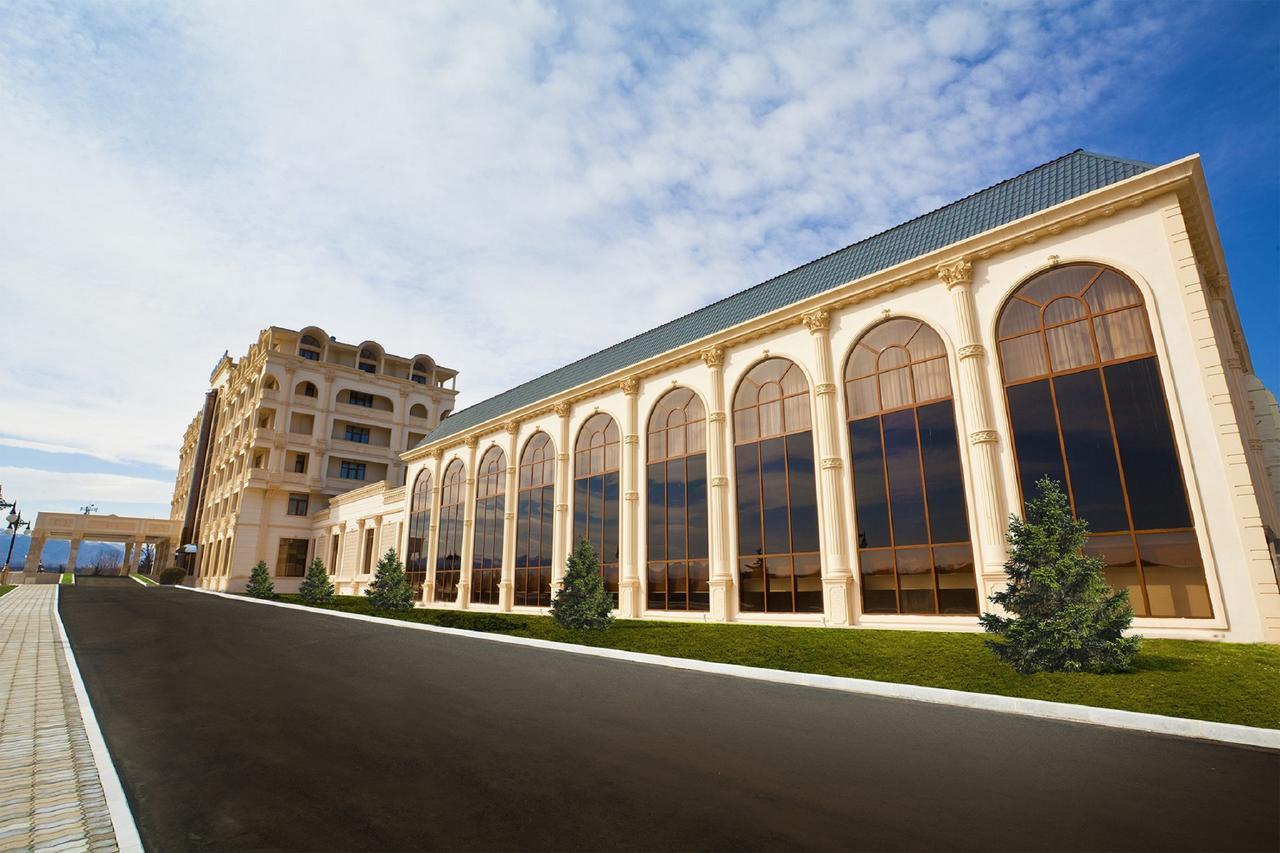 Ayan Palace Hotel Tovuz エクステリア 写真